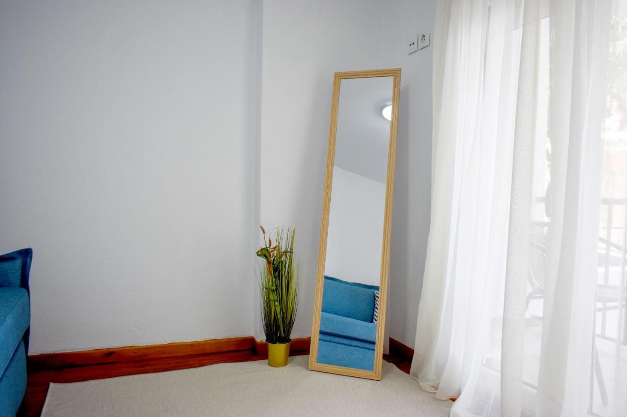 La Maison Plakes 3 Bdr Apt Skiathos Chora Extérieur photo